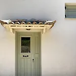 Thymari House * Milia