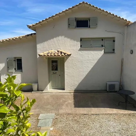 Casa de Férias Thymari House Milia