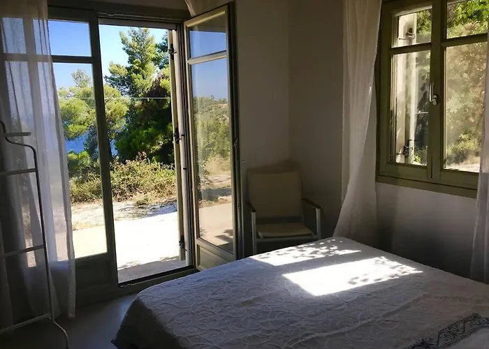 Дом отдыха Thymari House